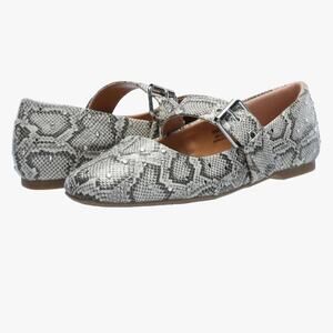 DV Dolce Vita Mellie Mary Jane Flats in "Exotic" Snakeskin Studs Size 7.5